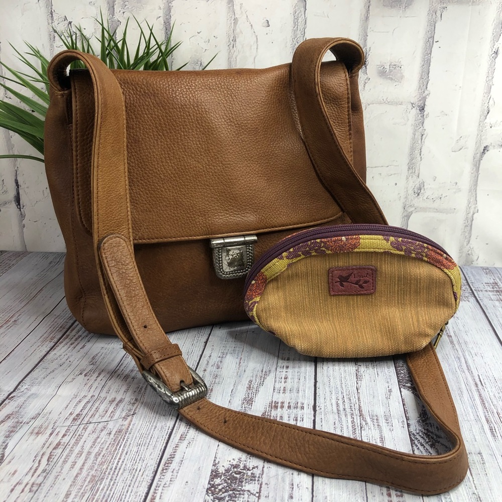 Vintage Brown Fossil crossbody & makeup bag set